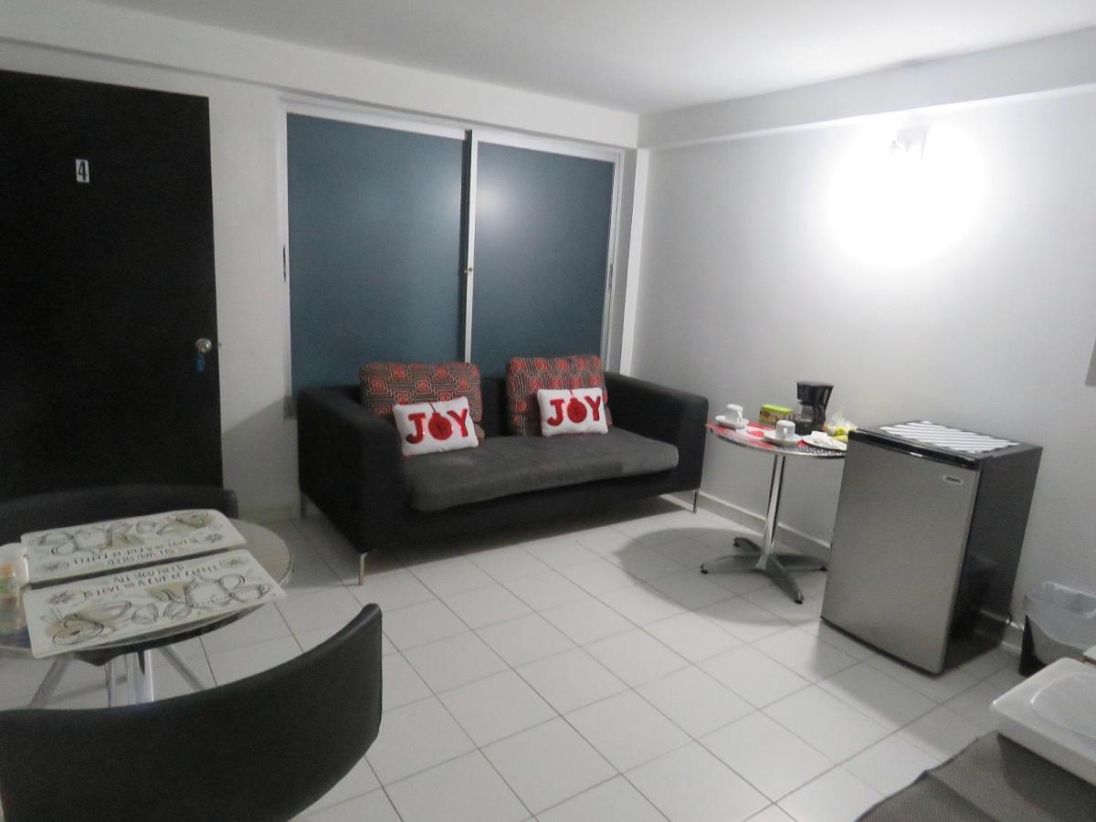 Serenade Lodging Rooms Panama City Exterior photo