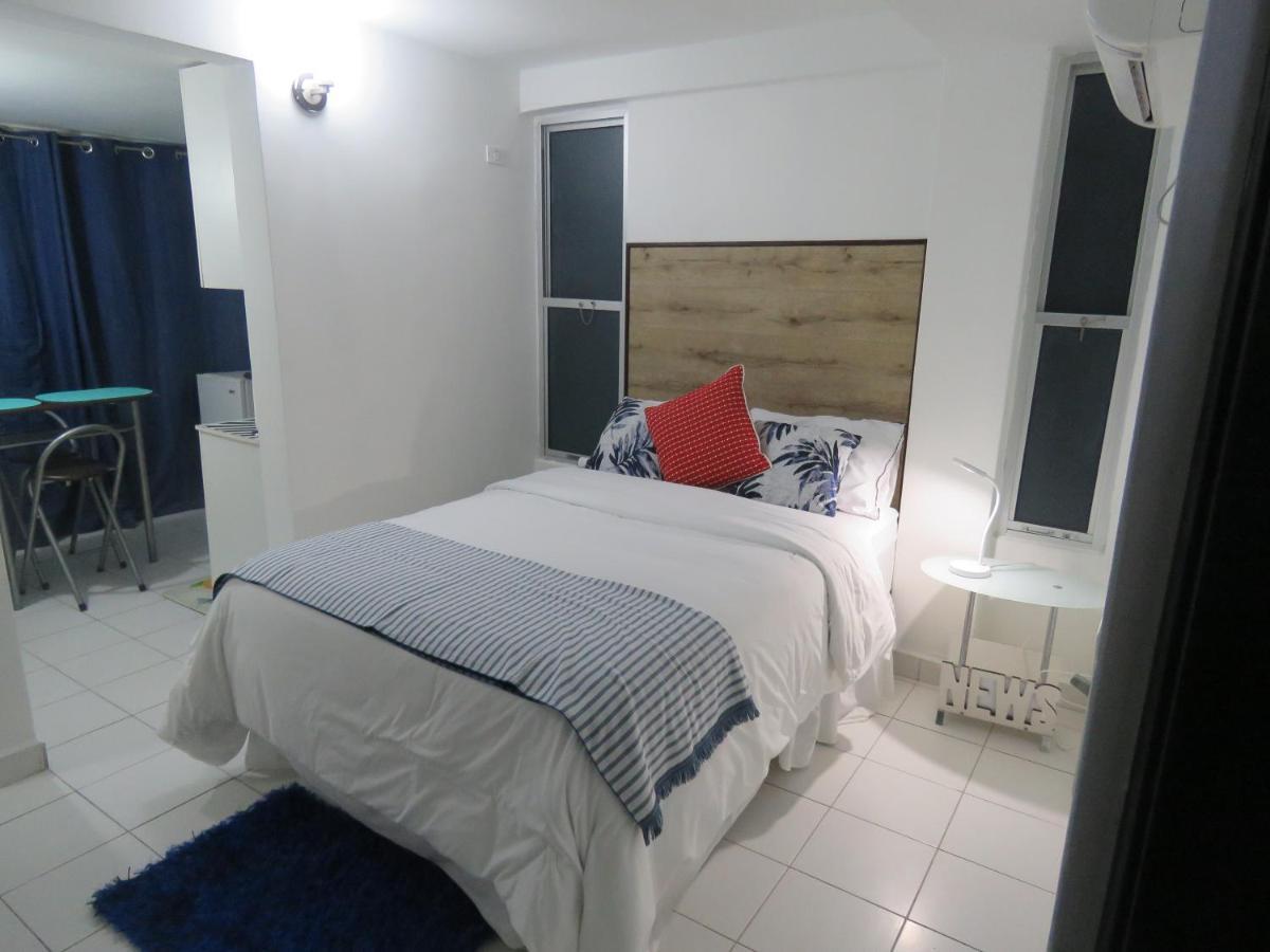 Serenade Lodging Rooms Panama City Exterior photo